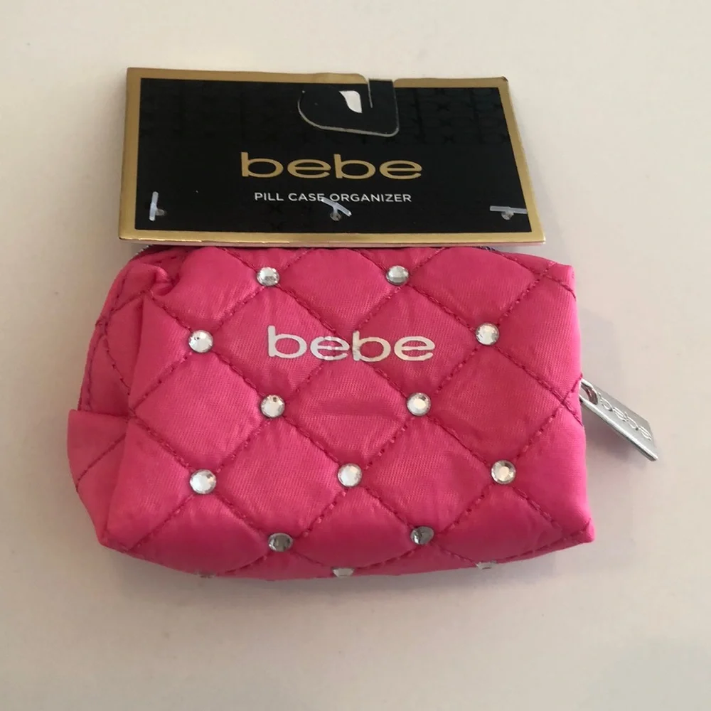 Bebe nwt 4 x 3 hot pink Barbie Barbiecore quilted rhinestone pill case organizer - Picture 1 of 2